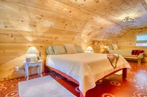 Sunset Farm Guest Cottage - Image 3