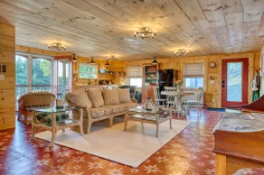 Sunset Farm Guest Cottage - Image 2