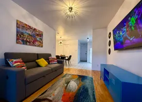 Charming, well-furnished apartment - Image 2