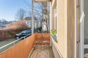 Sunny flat private parking south-facing terrace - Image 5