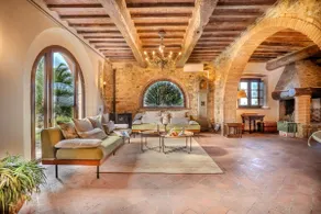 Relax Private Villa w/Pool Biliardo and Lake View - Image 4