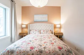 Stylish 2BR Oasis: Family-Friendly w/Parking&DT - Image 2