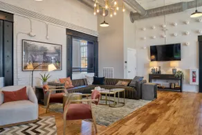 Comfy 2BD Abode Mins from DT Clayton | Pool | Gym - Image 2