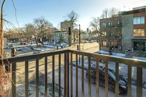 Apartment ROOMY - Plateau Mont-Royal - Image 3