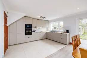 Dublin City Centre Modern 3 Bedroom House - Image 5