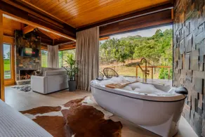 Lake Cabin | Romantic, Private and Beautiful - Image 4