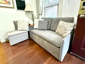 Adorable 1BR Cottage by the Napa River - Image 3