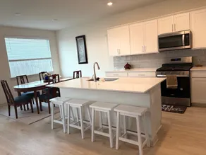 Comfy house close to Tanger outlets - Image 4