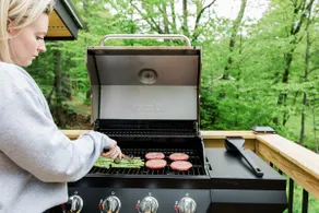 The Mont Haus- WOOD FIRED SAUNA! - Image 5