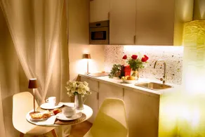 Le Bonbon Love Suite • Private Whirlpool • Terrace - Image 3