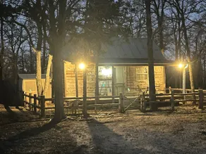 Country Time Cabin/Pet Friendly - Image 2