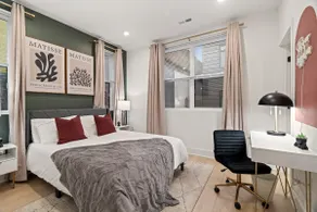 Near Downtown New Build Apt W/Full Kitchen+Laundry - Image 5