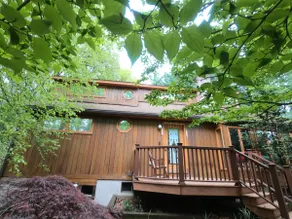 Hillside Hideaway – Relax & Recharge in Vanprasth - Image 4