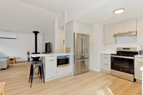 Cozy 3BR Retreat in Midtown - Image 5