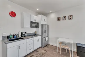 Park St. Brand new studio in heart of Alameda! - Image 2