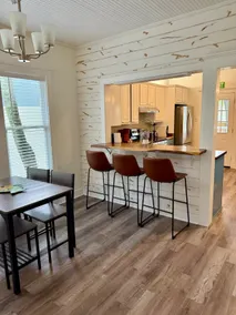 2BR/2B Home-Walk to St. Aug - Image 5