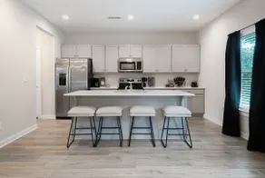 Cute Farmhouse in New Market - Image 3