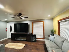 #4 | 2BR 1BA | Private Home | Smart TVs | 1G Wi-Fi - Image 2