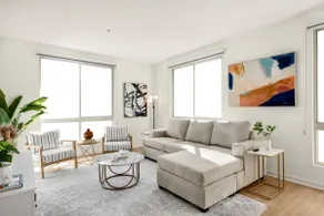 Marie | Modern Luxury Oasis in Irvine - Image 3