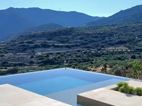 Madalin in Mochlos - Image 2