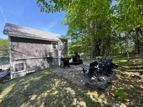 Brand New 2025 Cottage Steps from Midcoast Action - Image 4