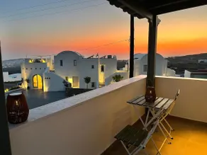 Maison Kallisti • Heated Jacuzzi & Panoramic View - Image 2