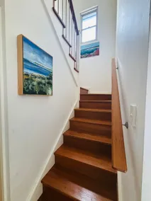 The Gallery Suite - Ocean Views & Creative Vibes - Image 5