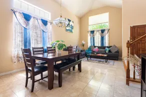 *Backyard Oasis With Hot Tub*King Bed*BBQ*Games - Image 4