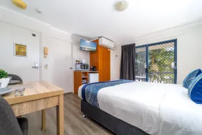 Spacious Mantra Hotel Room - Image 3