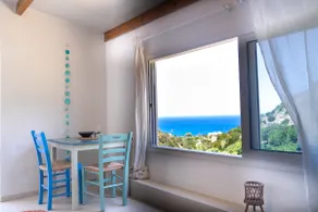 Mochlos Chalet with a Sea View - Image 4