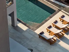 Nomia Villa, with Pool, Gym & Walk to the Beach, By ThinkVilla - Image 4