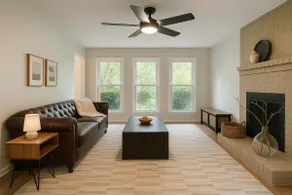 4BR, Hwy 5 min, Food 3 min, CLT 20 min, Sleeps 13 - Image 2