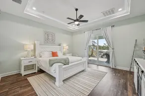 Luxury Waterfront Oasis w/ Pool, Hot Tub & Dock - Image 4