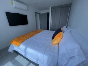 Balboa Avenue Sky Suites - Image 4