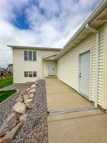 Spacious/Clean 4BR 2BA Home Away from Home - Image 4