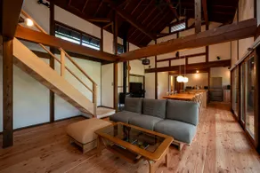 Entire house surrounded by birch trees | Nagano Azumino haku36stay - Image 5