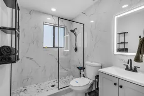 Zen Loft • Jacuzzi+King Bed-Near Beach & Las Olas - Image 5