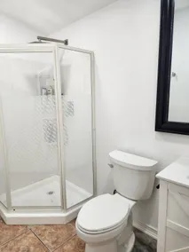 LA oasis. 2 bedrooms, 4 beds. FREE Laundry. - Image 4