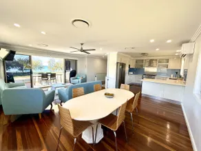 Beachfront Bliss - Image 5