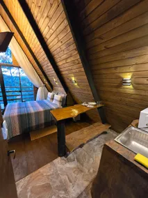 Crystal Chalet with Hot Tub in Capivari - Image 2