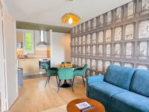 The Jungle – A Stone's Throw from the Sea, Parking & Unique - Image 5
