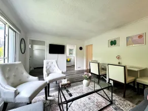 Cozy 3 Bedroom House Near Yonge and Finch - Image 5