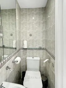 Granada Apartments Burbage - Image 2
