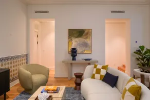 Elegant Alfama Stay / 3 bedrooms & 3 bathrooms - Image 4