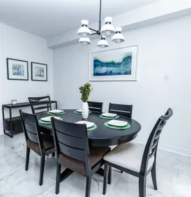 Vacation Home in Vaughan - Image 5