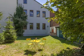 5 Min Walk to Old Town, Uni & Castle | XL Bed - Image 4
