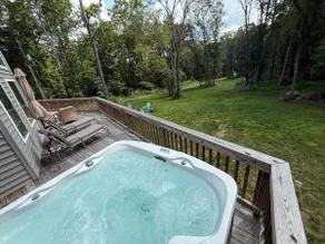 Shenandoah Cabin | Hot Tub + Fire Pit + Sauna - Image 2