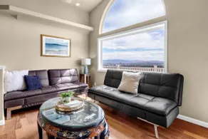 Panoramic VIEWS of the Reno Skyline! - Image 5