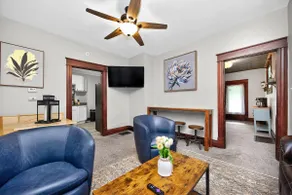 3BR w/ 2 Kings Near Zoo & UC - Image 2