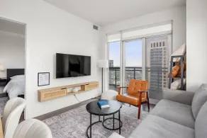 5-Star 2BR/2BA with Pool & Gym | Yonge & Eglinton - Image 2